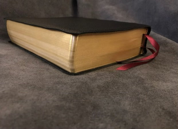 NKJV Dakes annotated reference Bible NEW KING JAMES Version cowhide Leather.