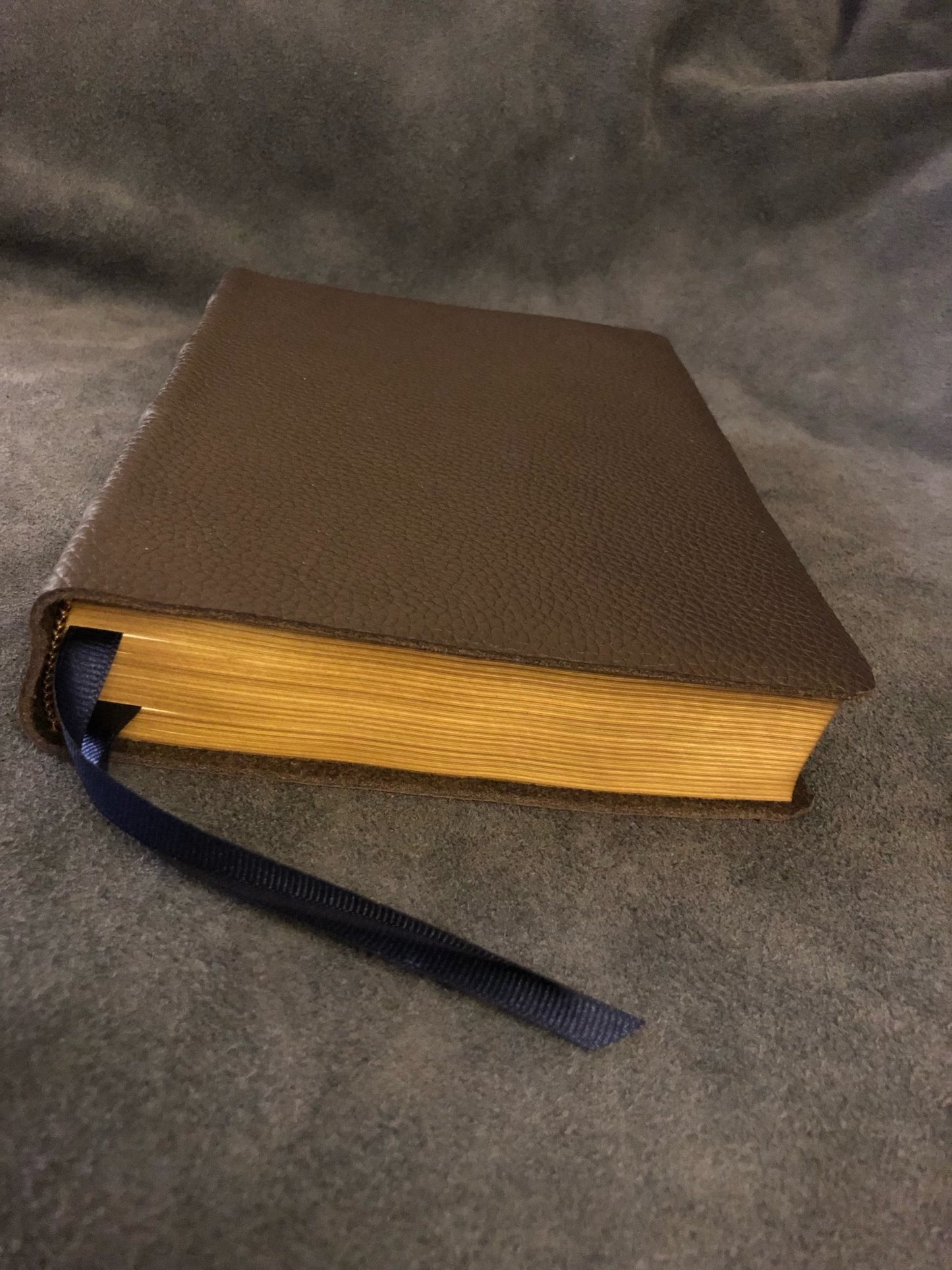 Cambridge Diadem ESV ENGLISH STANDARD VERSION BIBLE with Apocrypha Leather