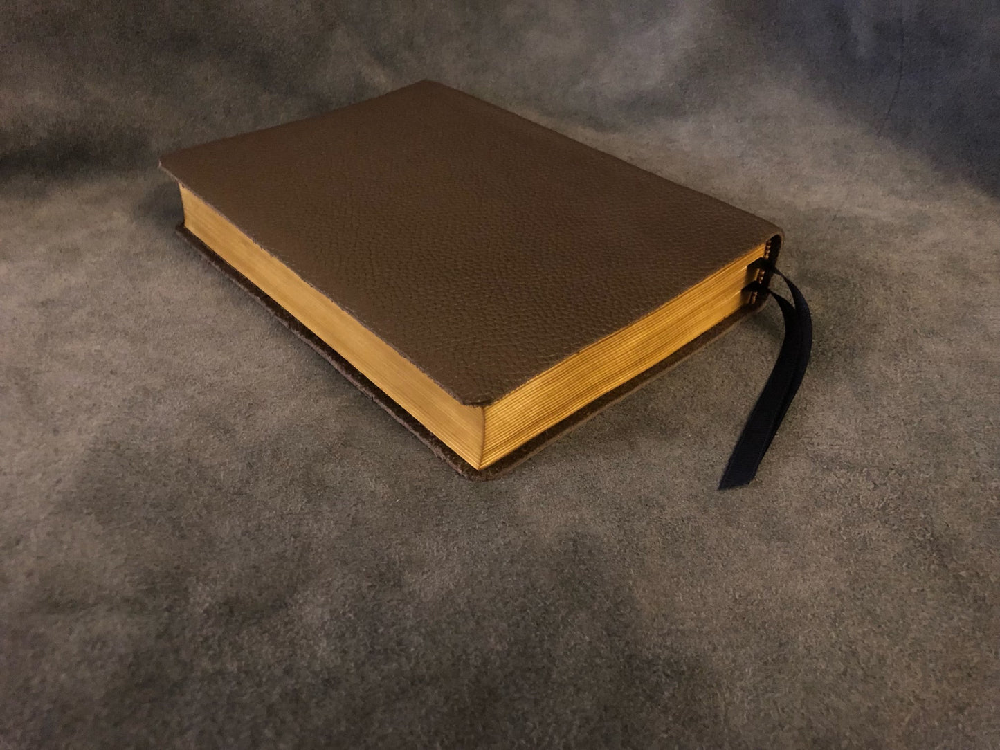 Cambridge Diadem ESV ENGLISH STANDARD VERSION BIBLE with Apocrypha Leather