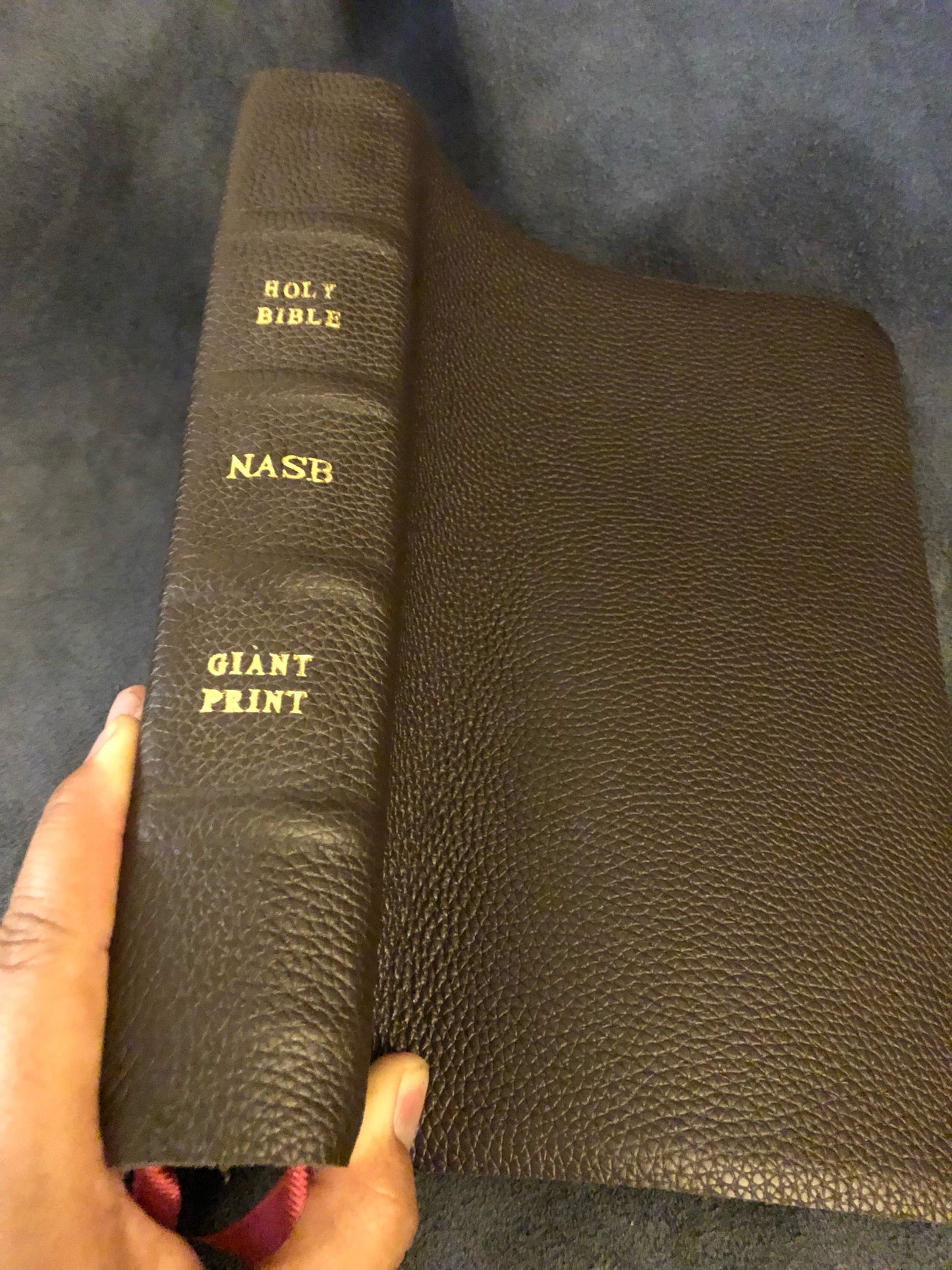 NASB New American Standard super giant print Reference Bible Leather 16.5 Font