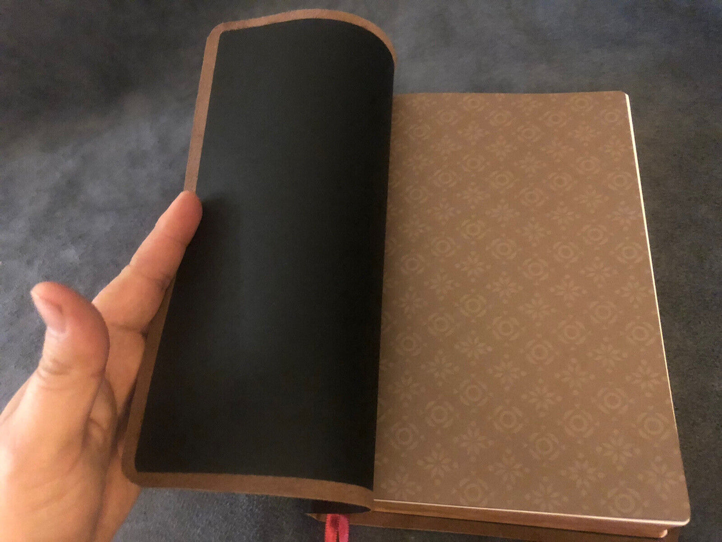 NASB single column reference New American Standard Cowhide Leather Wide Margin