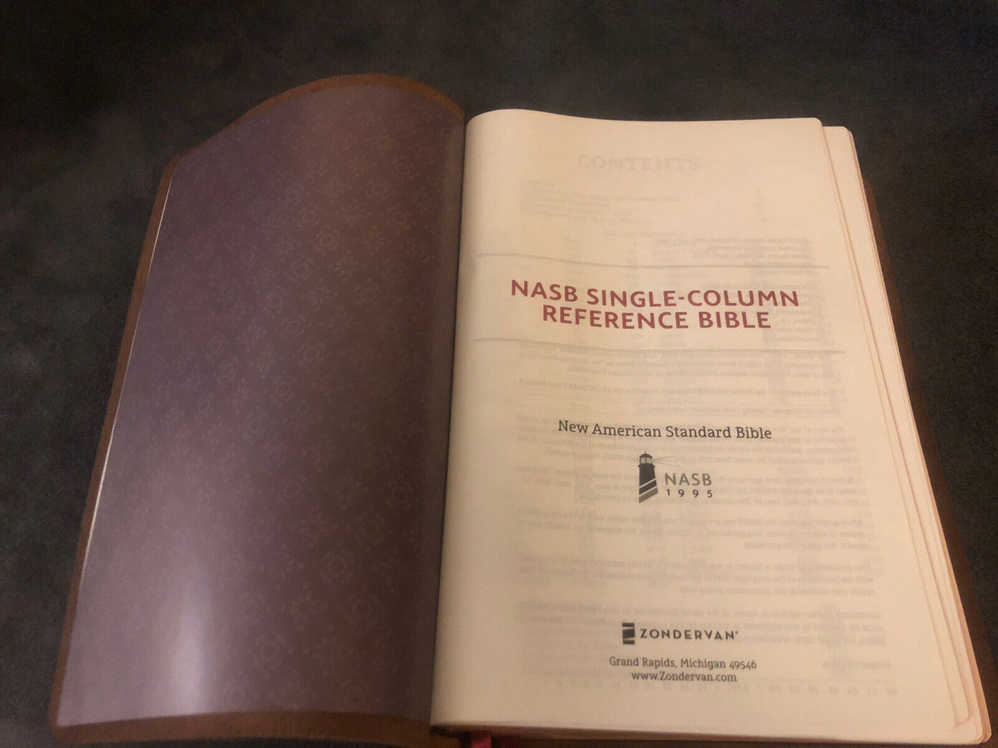 NASB single column reference New American Standard Cowhide Leather Wide Margin