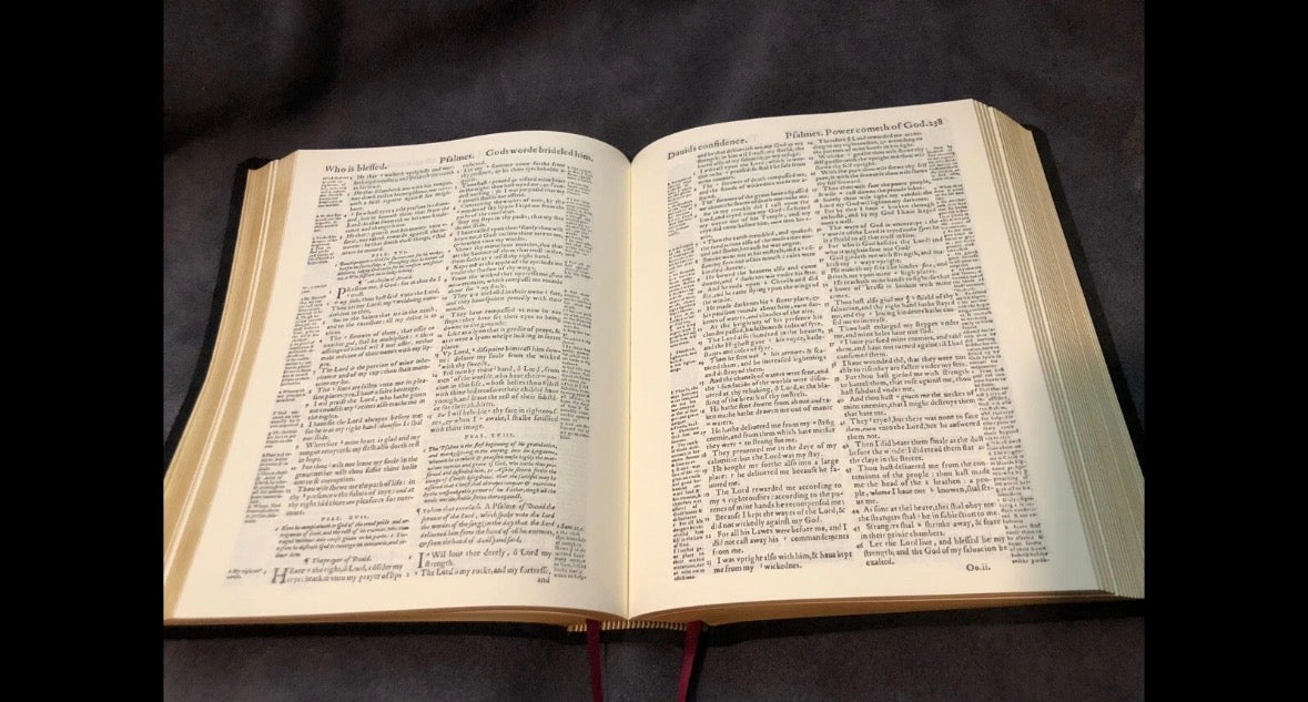 geneva bible 1560 navy blue leather  Apocrypha Reformer Notes deuterocanonical
