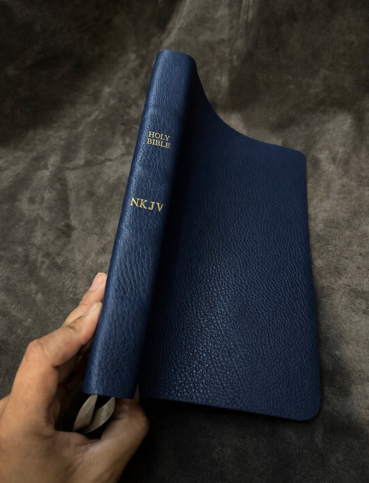Navy blue NKJV leather large print