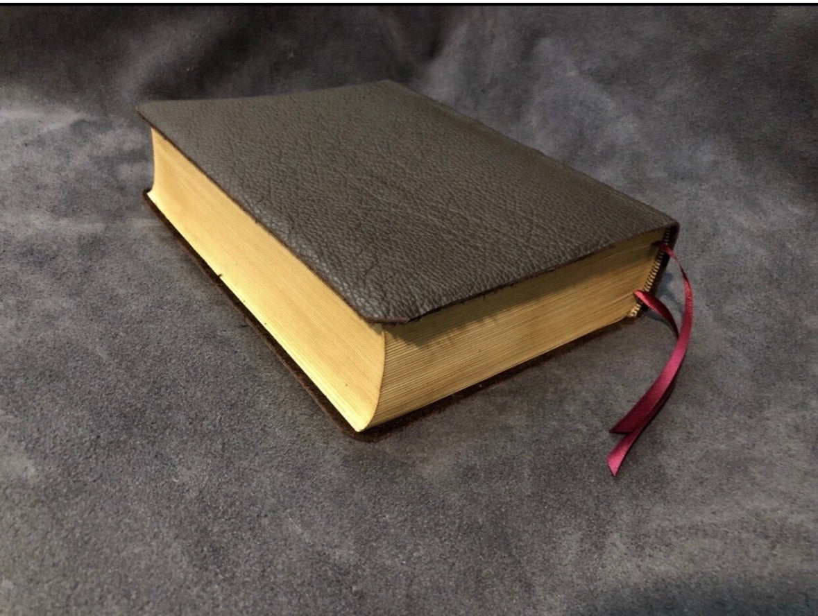 the geneva bible 1560 leather Brown with reformer notes