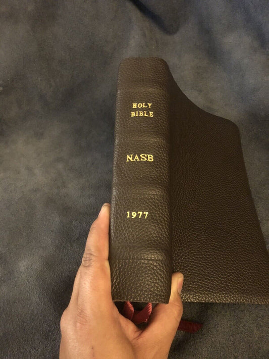 NASB NEW AMERICAN STANDARD giant print Bible 1977 Soft Brown Cowhide Leather